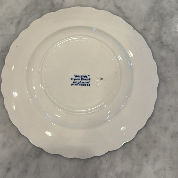 RARE 8” plate, Crown Ducal England, Bristol Blue ironware, 762055 transferware - Picture 3 of 5